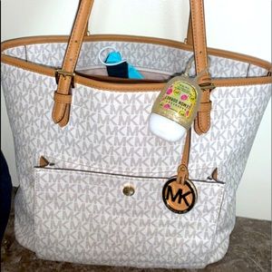 Michael Kors Tote